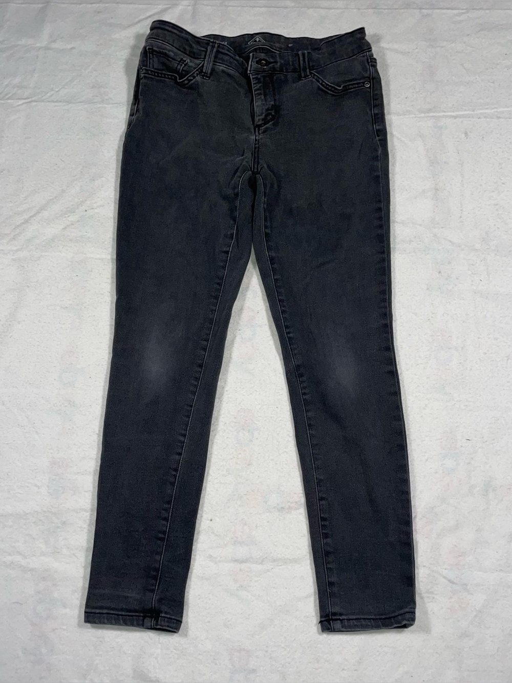 St John’s Bay 4P Black Denim Skinny Leg Petite Cotton Blend Jeans Classic